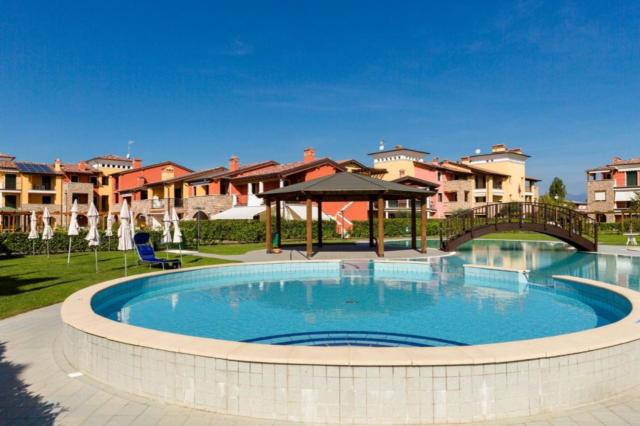 Appartamento Corina Sirmione Dış mekan fotoğraf