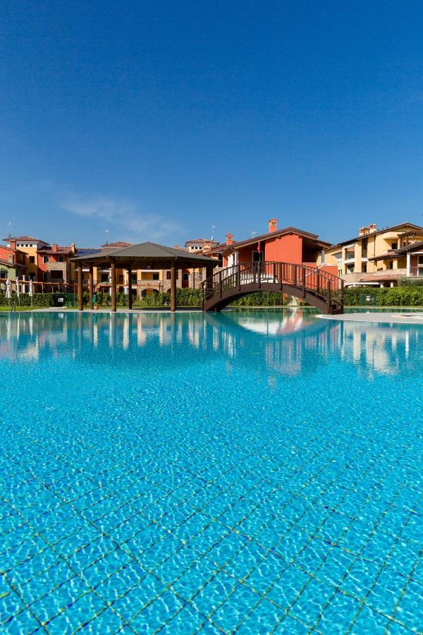 Appartamento Corina Sirmione Dış mekan fotoğraf